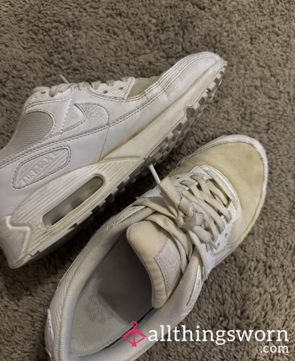 Dirty, Yellow, Worn Out Air Max