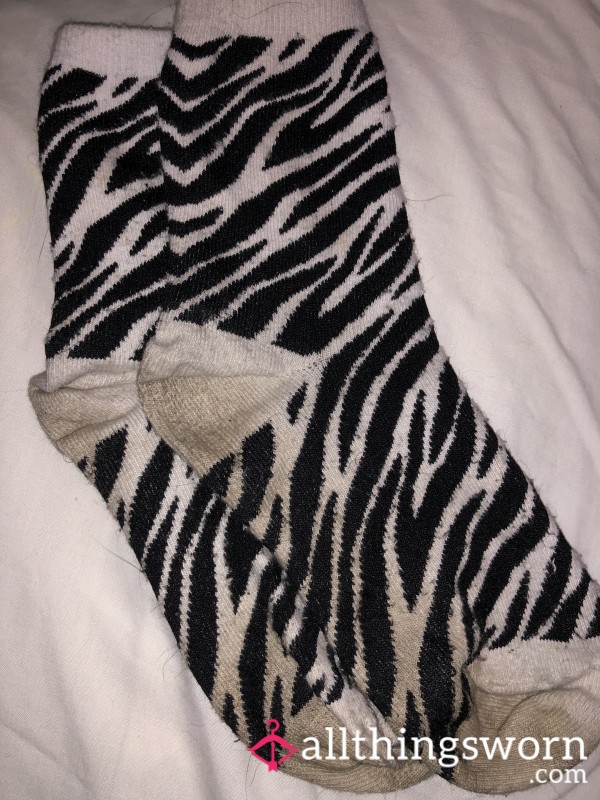 Dirty Zebra Print Crew Socks  🧦
