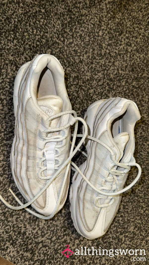 Disgusting 95s Size Uk 3.5