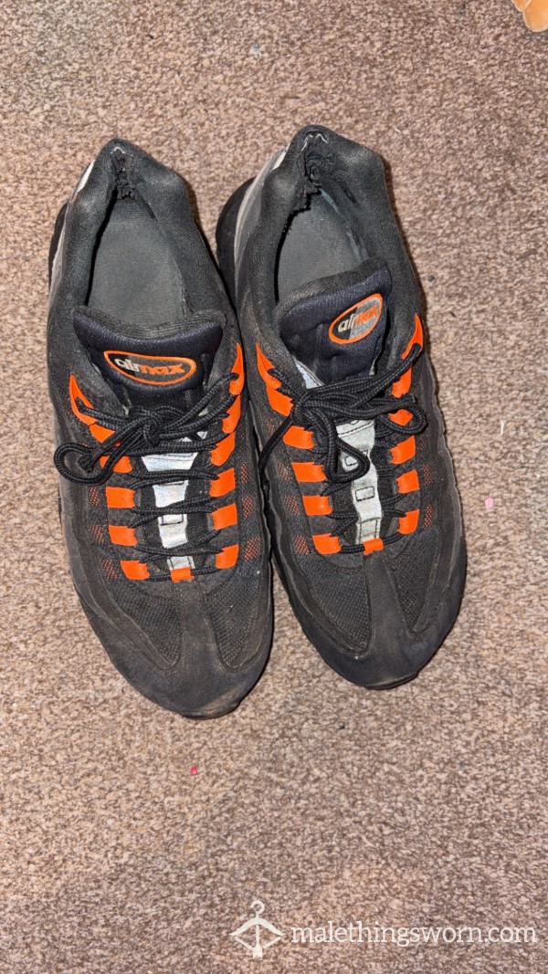 Disgusting Air Max 95s Size 10🥴🤢