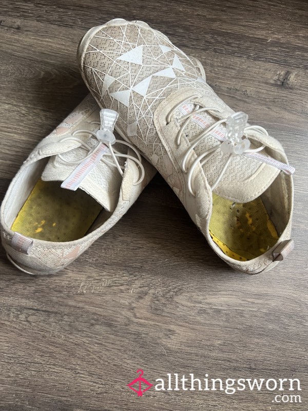 DISGUSTING Barefoot Trainers * Stinky! * Gross  * Toe Jam * Toe Prints