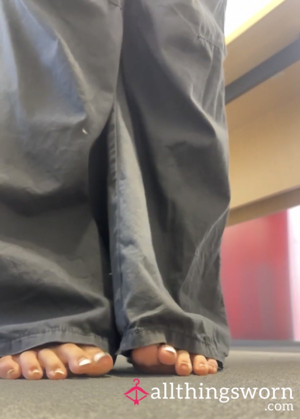 Disgusting Carpet, Perfect Feet