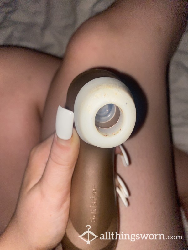Disgusting Vibrator 😈🤮