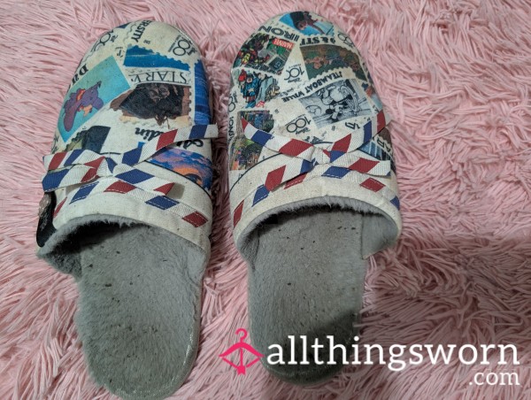 DOWN TO $50 DISNEY  SLIPPERS 100 YEARS OF DISNEY SLIPPERS WELL LOVED Worn By Rainbow 🌈 Definitely Worth It To Ad To You Collection 😜 Unfortunately Postage Isn't Included In Price 😔 X Smells 🤢
