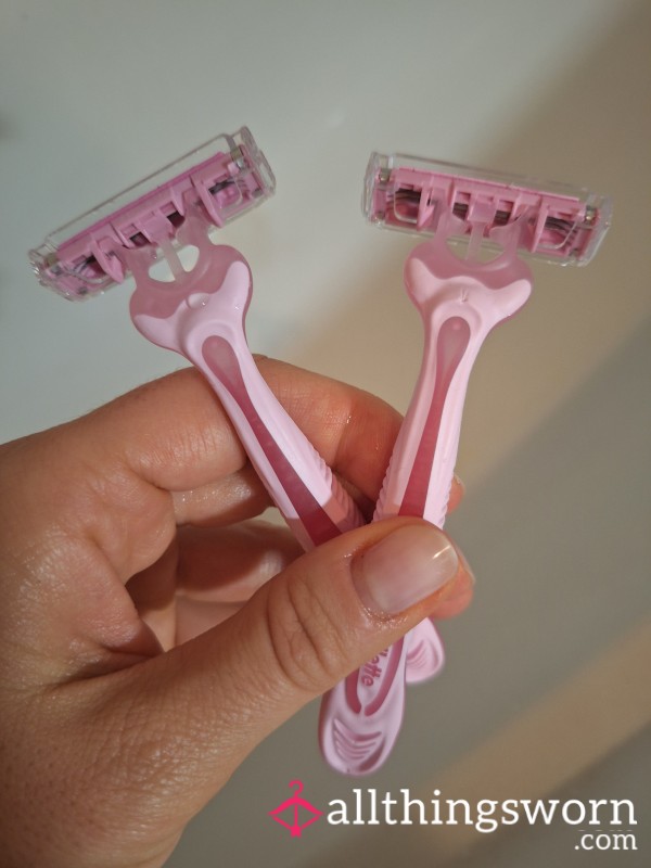 Disposable Razor Including Leg Hair💋