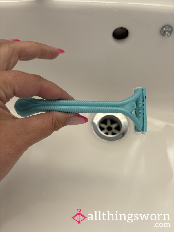 Disposable Razor