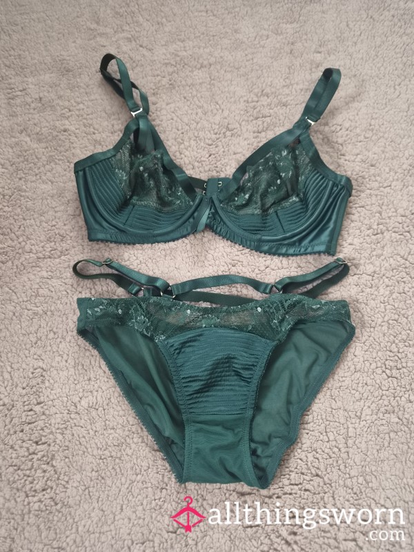 Dita Von Teese Lingerie Set