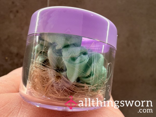 Wet Shamp**ed Hair And Hair Clips
