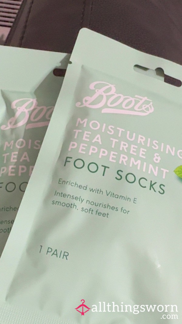 Divine Toes, Darling – Playfully Worn Foot Masks By Your Favorite Goddess