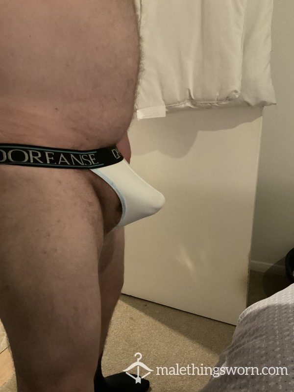 Doreanse Thongs