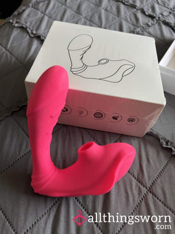 Double Pink Clit Sucker / Di**o Vibrator Toy