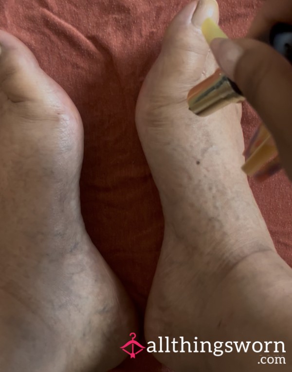 Drawing On My Feet