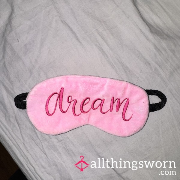 Dream Sleeping Mask ☁️