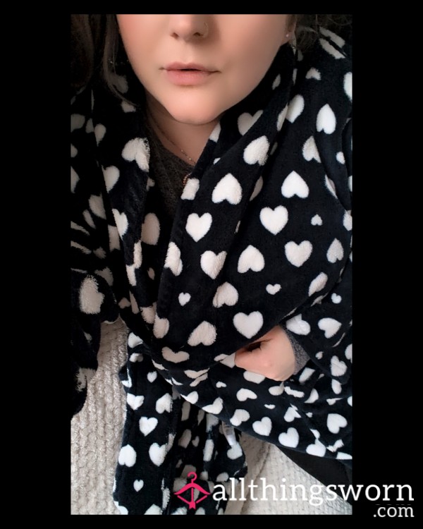 Dressing Gown-Thoroughly Loved 13-Year-Old – Worn & Full Of Memories