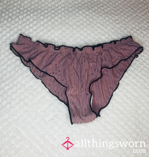 Dusty Rose Pink Ruffled Ribbed Bikini! Size M