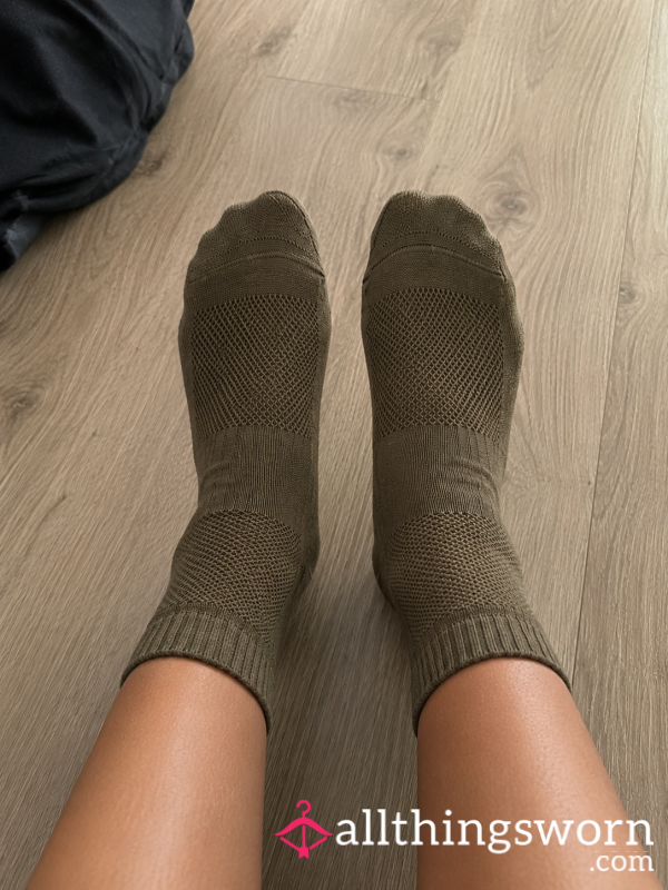 Duty-Day Coyote Socks