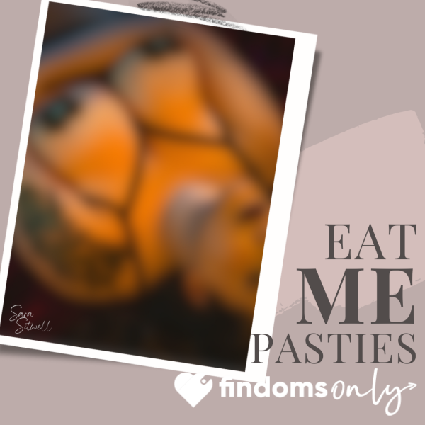 Eat Me Pasties Photo Set