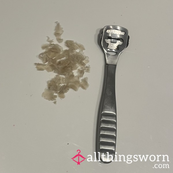 Thick Feet Scrapings - Dried