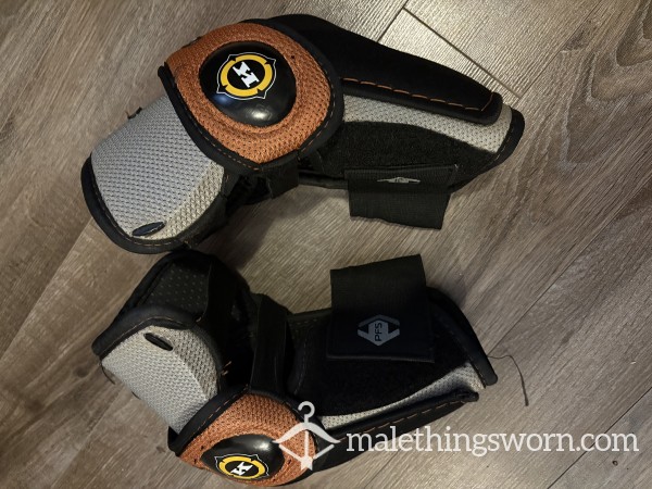 Elbow Pads Hockey (game Worn For 3 Seasons)