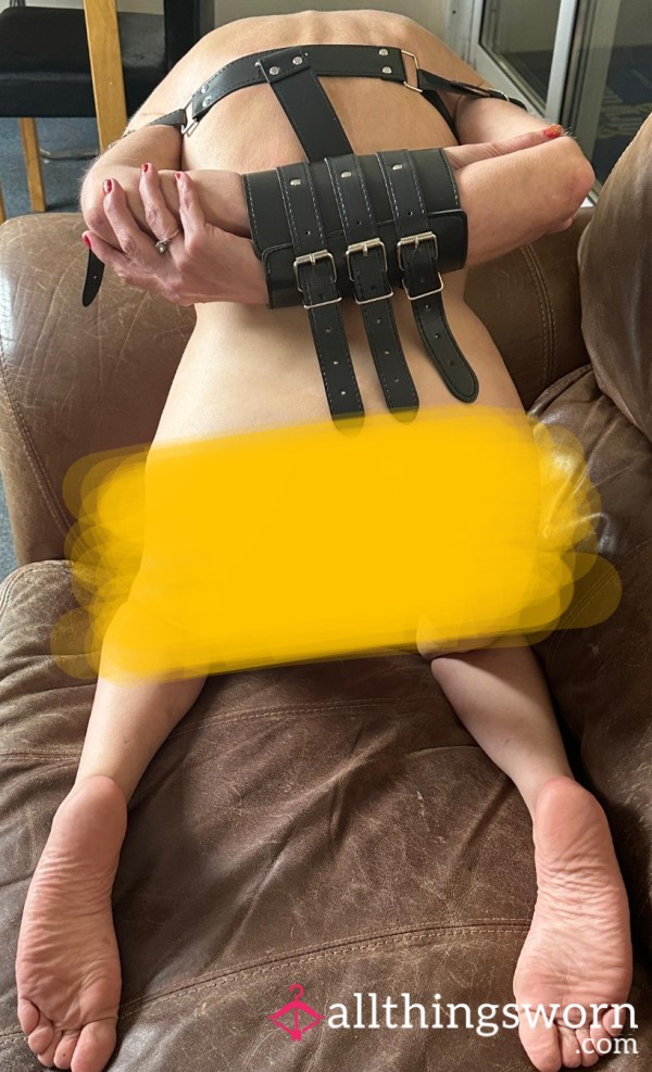 Electric Shock A**l Plug Controlled