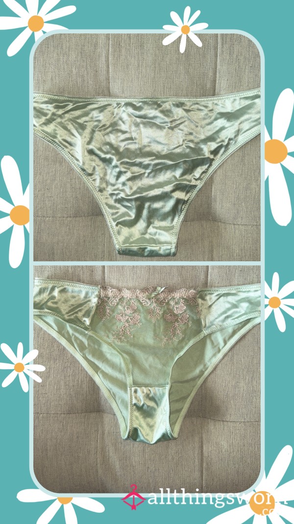 Elegant Green Panties 💚