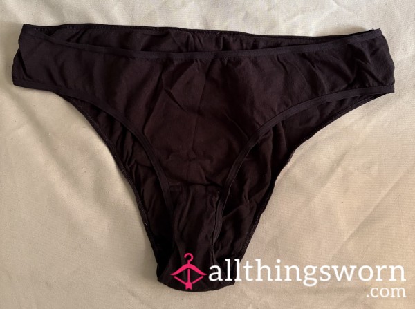 Everyday Black Thong—Simple, S**y & Well-Worn