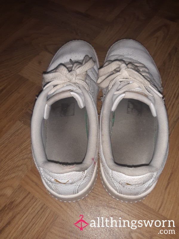 Everyday White Pumas - Smell, Stains & All