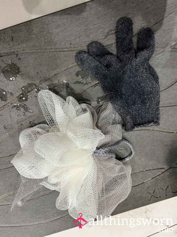 Exfoliating Glove And Body Scrub