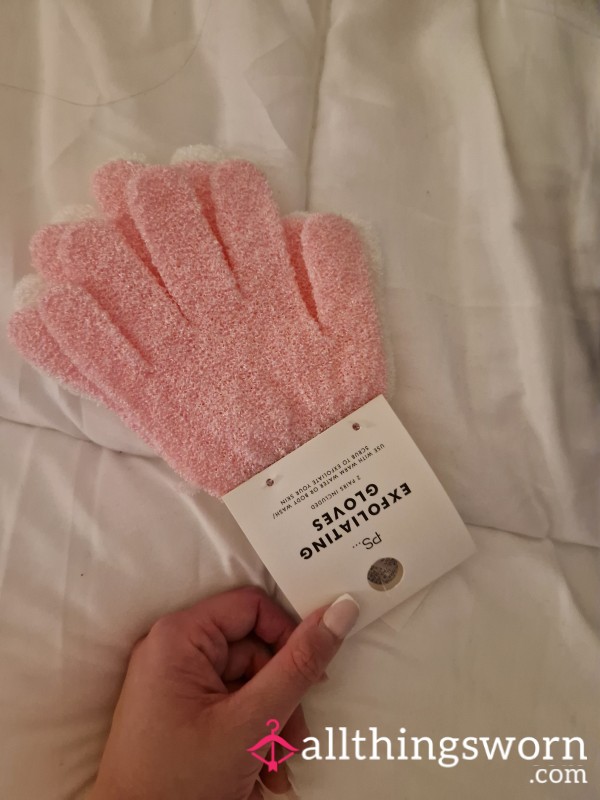 EXFOLIATING GLOVES