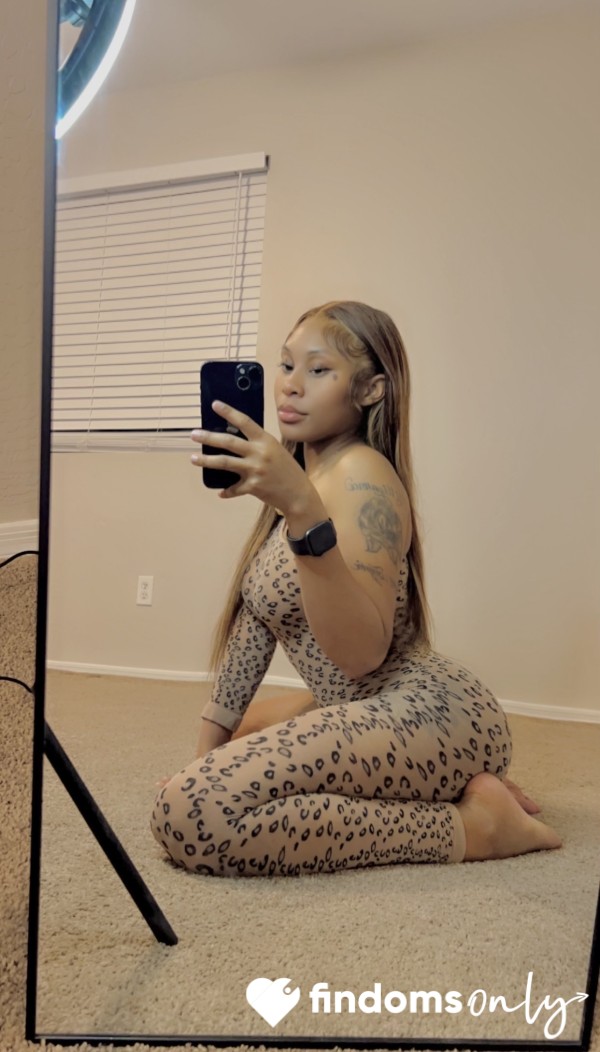 Exotic Entertainer & Content Creator📸😘🐱