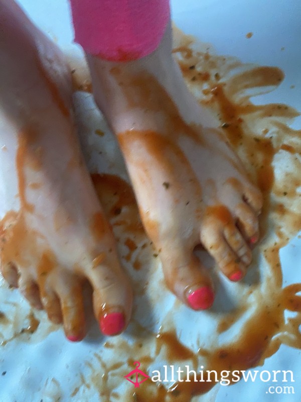 Extended Pasta Sauce Footplay