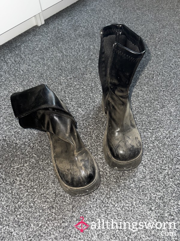 Extra Dirty Festival, Leather Boots