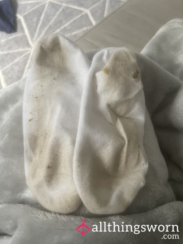 Extra Dirty White Socks