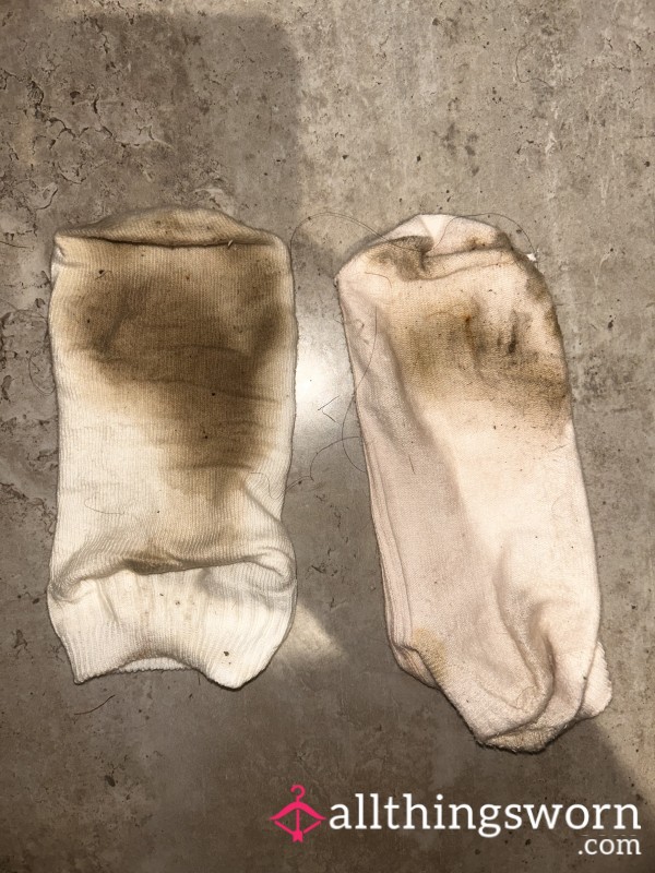 Extra Filthy White And Baby Pink Socks 🧦🥰