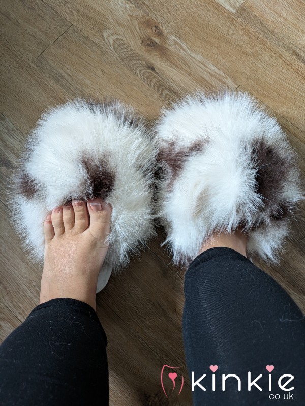 Extra Fluffy Cow Print Slippers
