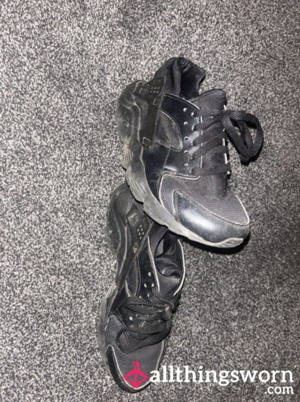 Extra Scent Trainers 💦 Worn Everyday For 12 Hours 🦶
