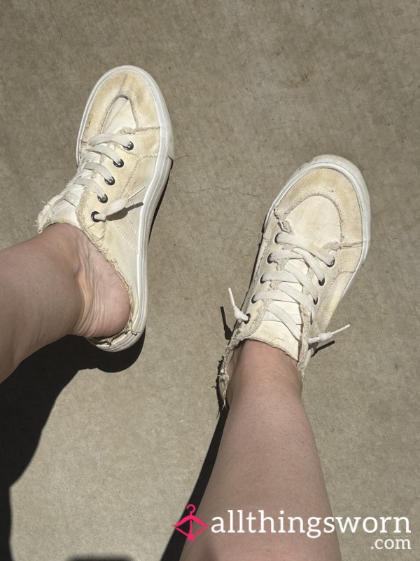 Extra Stinky Outside Slip Ons