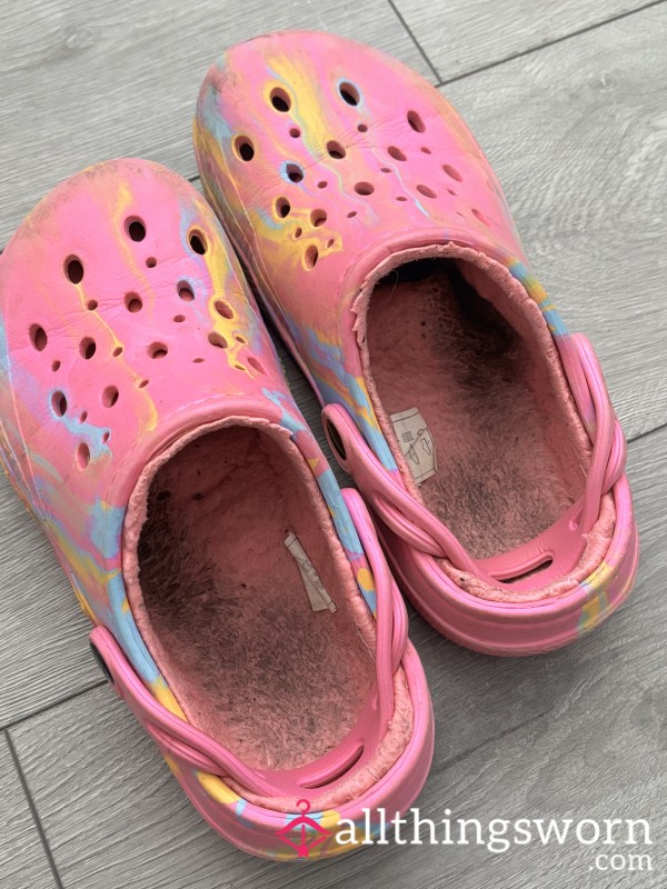 Extra Sweaty Stinky Crocs, These Have Been My Babies For Doing All Things Housework, So Now They’re Just Perfect For You