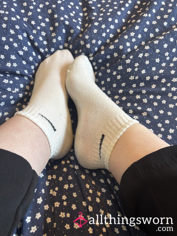 Extra Sweaty Work Socks Ready For A 24hr Wear Or More!