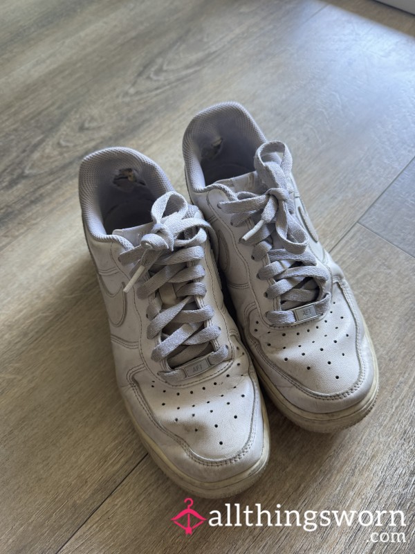 Extra Worn & Dirty Air Force Ones