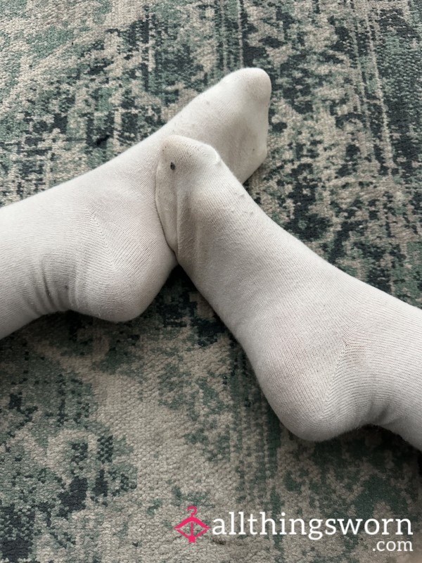 Extra Worn Dirty Socks