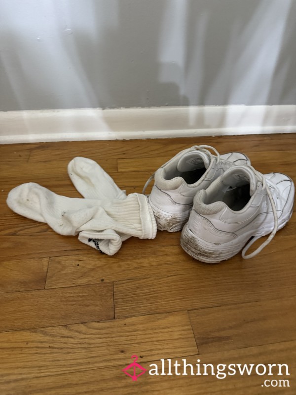 Extra Worn Hooters Bartender White Socks