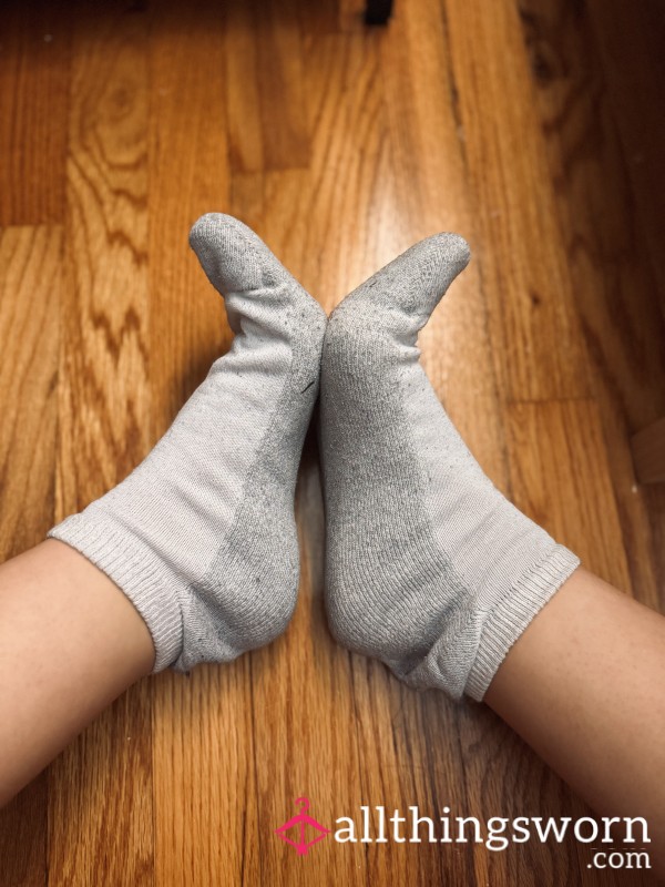 Extra Worn Old Smelly Socks Waiting For You!