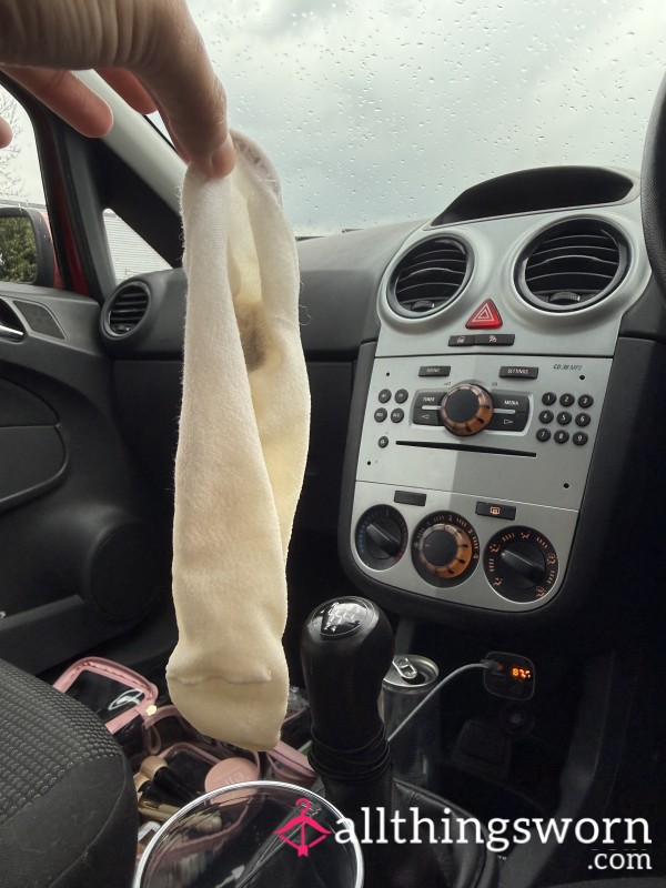 [EXTREME] Mismatched "Car Office" Socks - 130 Emails & A Messy Accident! 🌡️💦🤫