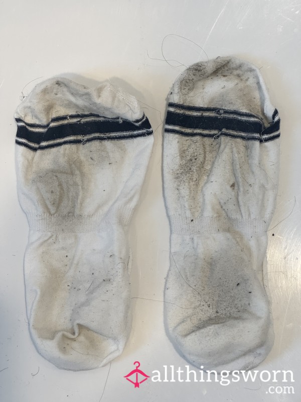 Extremely Dirty Worn White Socks 🧦 Strong Natural Scent – Gym & Daily Wear – €25