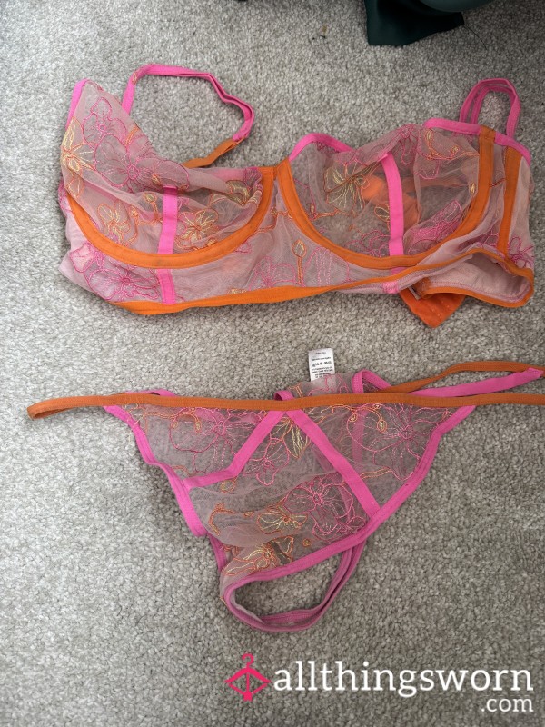 Extremely Well Used 2 Piece Neon Set!