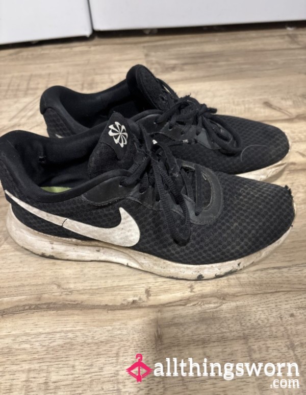 EXTREMELY Well-Worn Black Nike Sneakers, Filthy Sweaty Dirty Stinky
