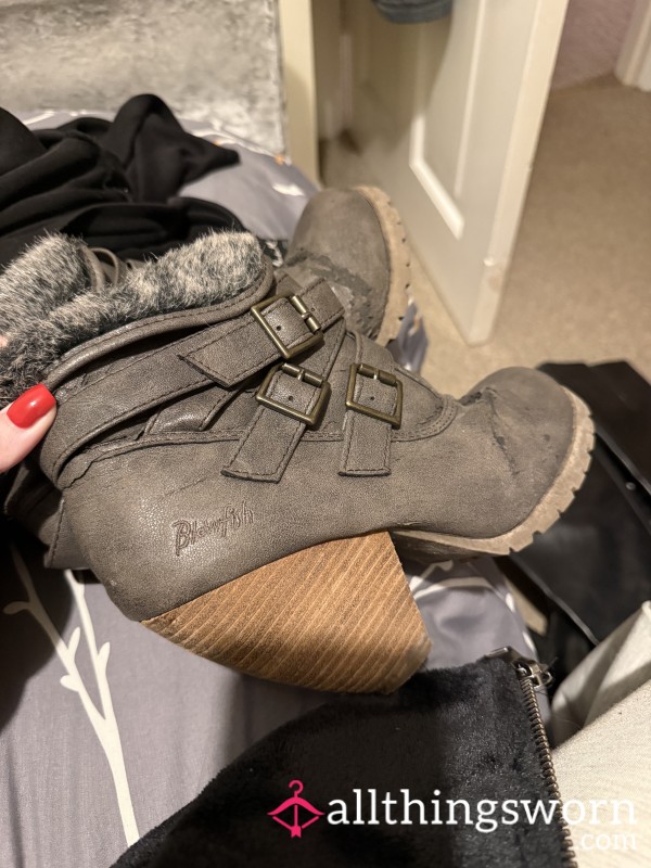 Extremely Well Worn Ladies Boots