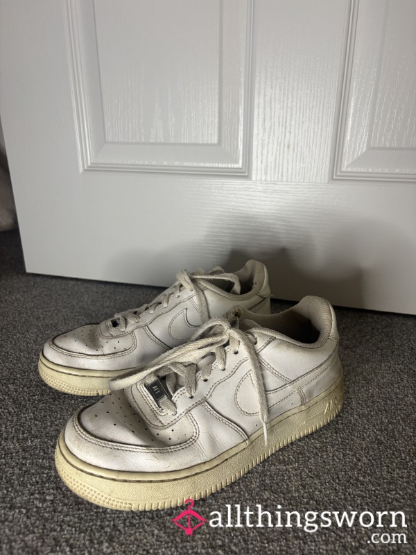 Extremely Worn Airforce1s😱
