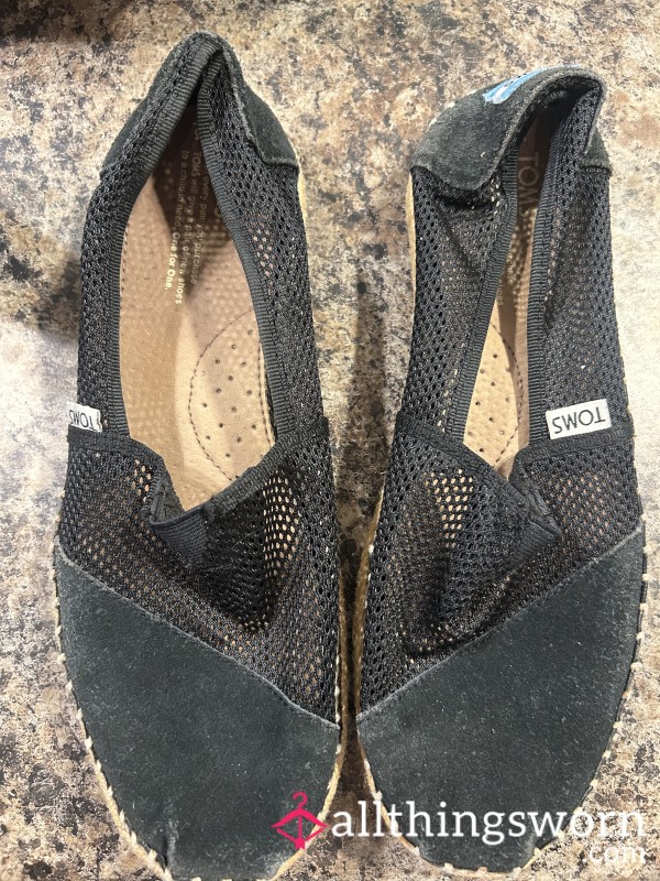 Extremely Worn Black Tom’s